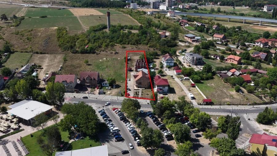 RECO Pensiune 32  camere, 1 Mai - 2