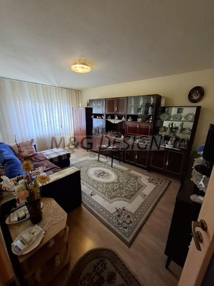 Aradului, 2 camere decomandate, et 3, centrala proprie - 10