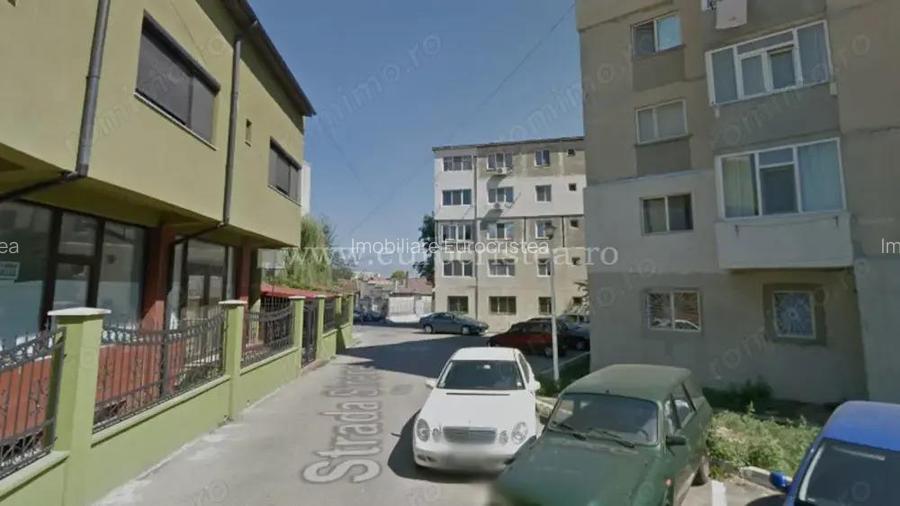 Apartament cu 3 camere de vanzare Mangalia, zona Adiman Apartament cu 3 camere de vanzare Mangalia, zona Adiman