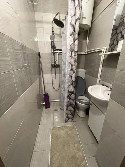 Vand Garsoniera! In Plopeni PH - 3