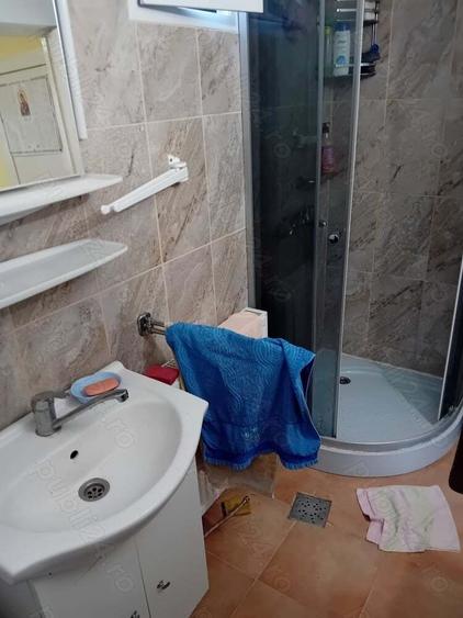 Vind casa in Taut ,cu livada si toate facilitatile. - 2