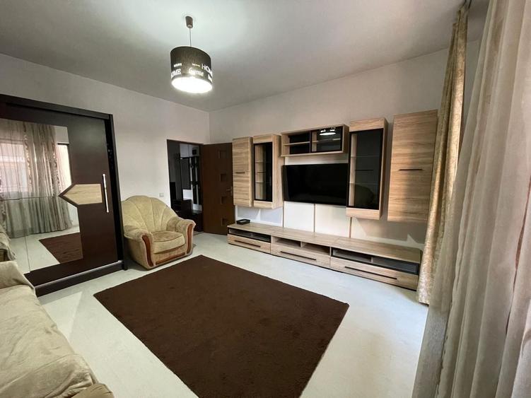 AP. 2 CAMERE APARATORI, CENTRALA PROPRIE, BUCATARIE INCHISA, METROU - 1