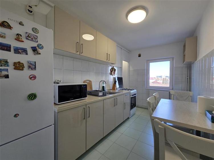 Apartament luminos cu 2 camere Racadau - 12