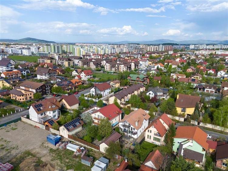 Vanzare Casa zona Tractorul, teren aferent 700 mp - 49