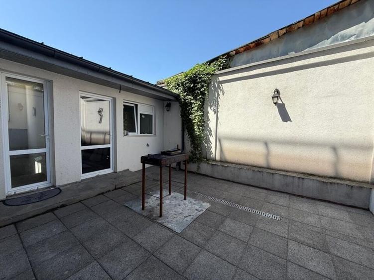 4 Camere Terasa si Curte Mobilat Utilat Loc Parcare Subteran - 24