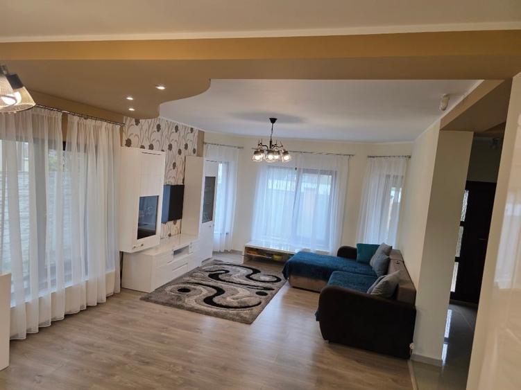 Proprietar vand casa individuala cu 4 camere si teren de 820 mp - Dumbravita - 3