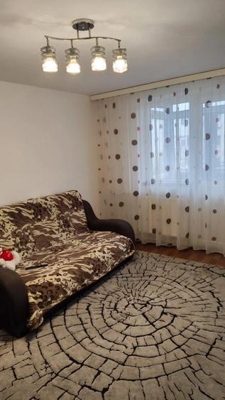 Inchiriez apartament 2 camere - 2