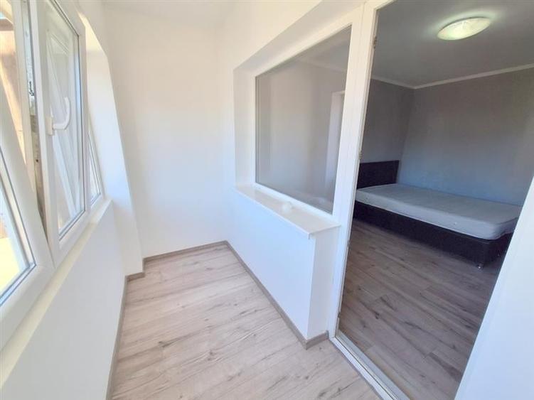 Apartament 2 decomandate, 2 balcoane, Renovat, zona Narcisa - 7