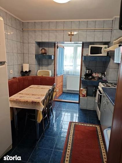 Persoana fizica- vanzare apartament 4 camere - 6