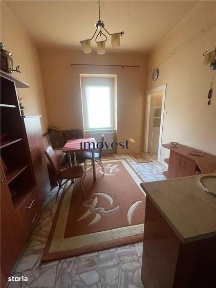 De inchiriat:Apartament Central cu 2 camere - 10