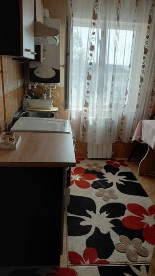 Vind apartament curat mobila noua .nu necesita inbunatatiri - 2