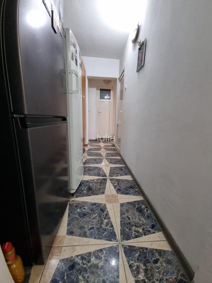 Apartament 4 cam, mobilat si utilat, Parcare, Bloc Reabilitat, Centrala Proprie