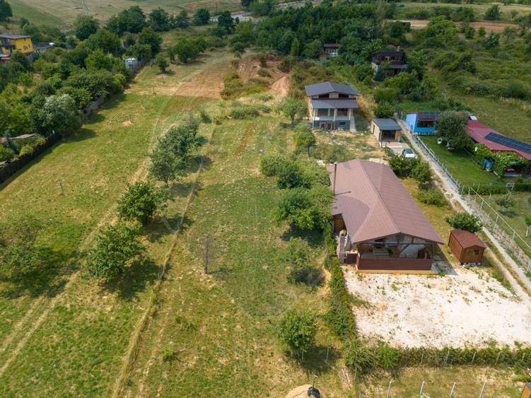 Teren cu priveliste Vulcan - 9