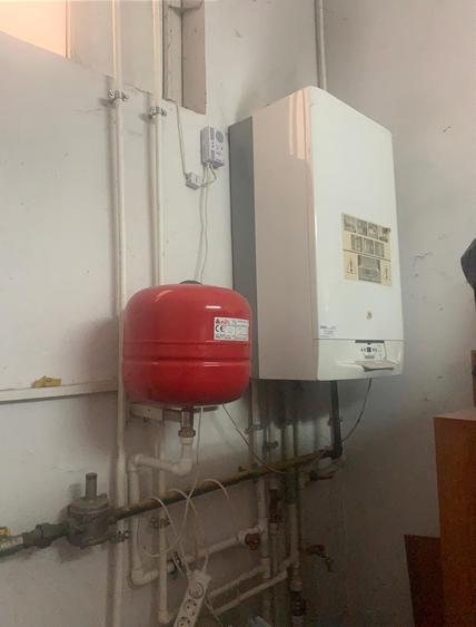 Vanzare  Cladire  de  Birouri P+1E  teren 940mp  zona  Bamboo - 4