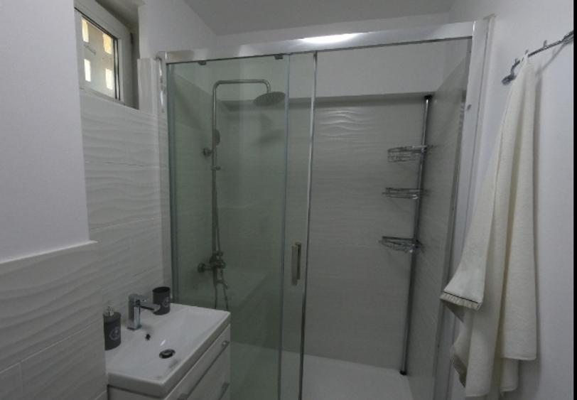 Piata Unirii,Metrou,et.4/10,renovat,centrala,mobilat Liber - 9