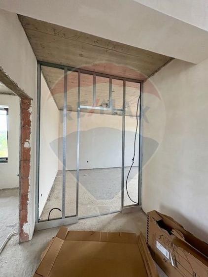 Vila frumoasa cu 5 camere, 700 mp currte si pompa de caldura - Saftica - 21