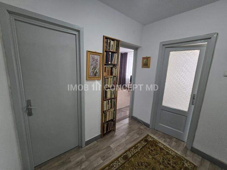 VANZARE PARTER cu 2 camere PE BULEVARD, in Ploiesti - 18