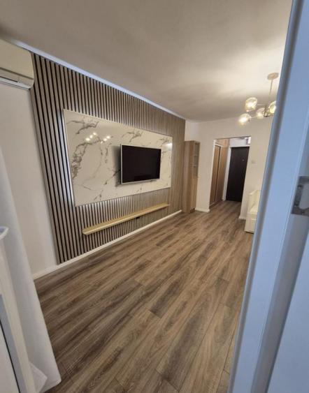 Garsoniera de vanzare, renovata, metrou, Lujerului - 1