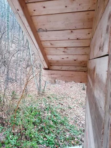 Vand cabana de lemn la Dezna, statiunea Moneasa, in Jud. Arad - 4