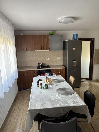 Vand Vila Elyse cu 5 camere in oras Pantelimon, Jud Ilfov, strada Tractorului, 52A - 5