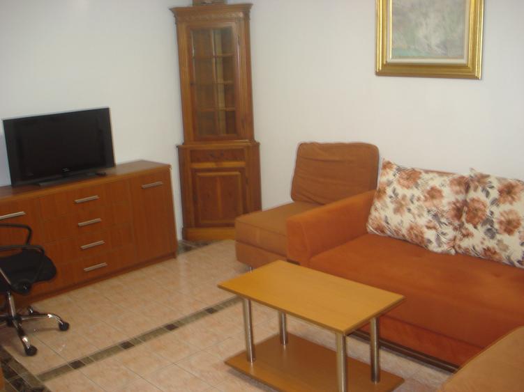 Barbu Vacarescu -Dinu Vintila -3 min metrou - 2