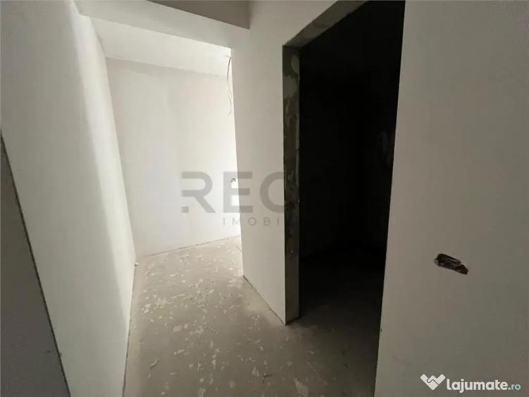 RECO Apartament cu 3 camere, ultracentral, NOU, parter - 5