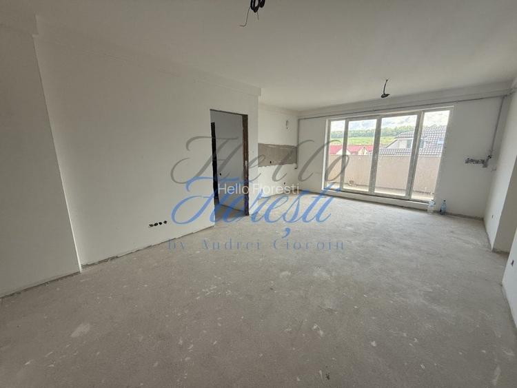 Apartament 4 camere - 71.2 mp utili - parcare - zona Eroilor, Floresti!