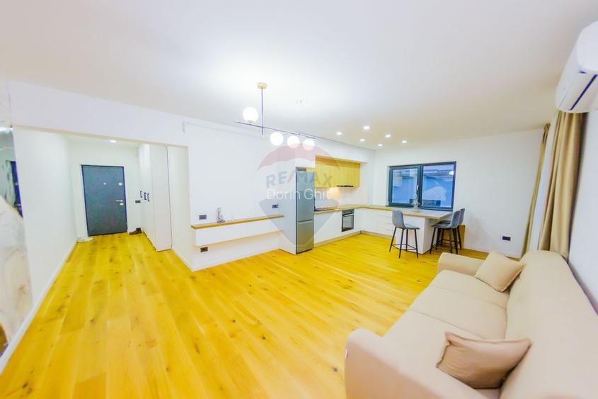 Apartament de vanzare cu 2 parcari si boxa Lamaitei