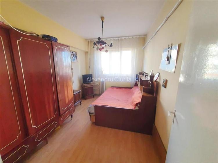 Apartament 3 camere decomandat de 9?nzare  Ploiesti, zona Bariera Bucuresti