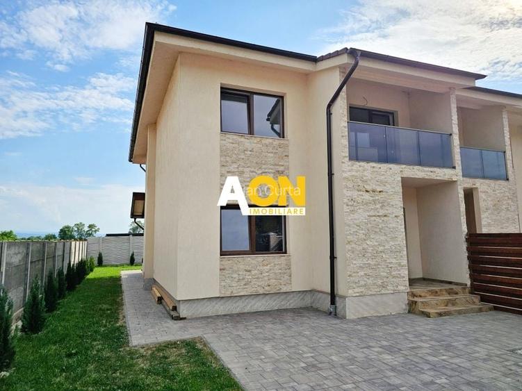 1/2 Duplex nou, 4 camere, finisat la cheie, 300 mp teren, zona Garii 1/2 Duplex nou, 4 camere, finisat la cheie, 300 mp teren, zona Garii