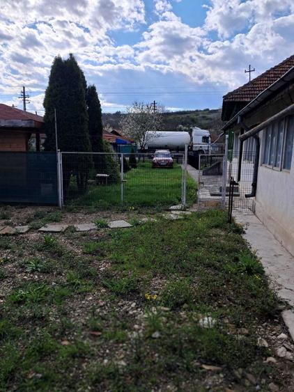 Vand Casa Complet Mobilata cu Teren 3996mp Sat Policiori Judetul Buzau - 8