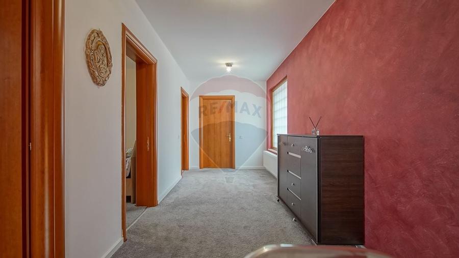 Casă complet mobilată cu garaj și panouri fotovoltaice – Codlea! - 22