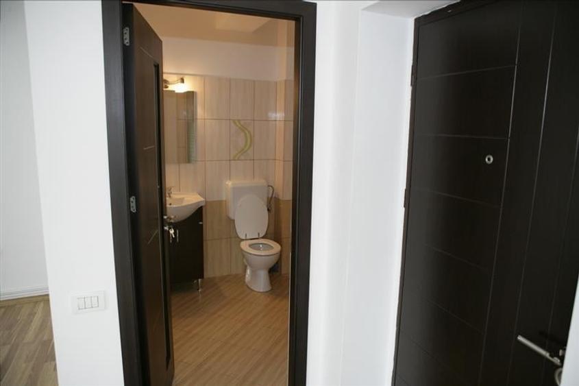 Cladire de birouri inchiriata, de vanzare, metrou Aurel Vlaicu - 27