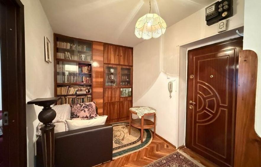 Apartament de vanzare - 2