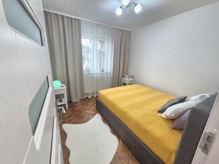 Vanzare Apartament 2 camere cochet mobilat si utilat complet de lux - 18