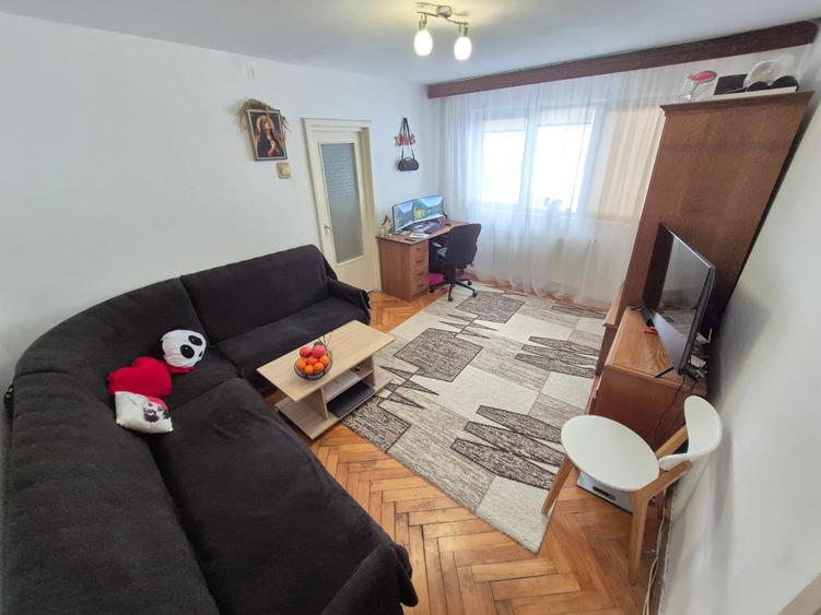 3 Cam-Spitalul Judetean-5 Min Centru-Parter-53MP--Mobilat-Centrala--75.000 Euro - 1