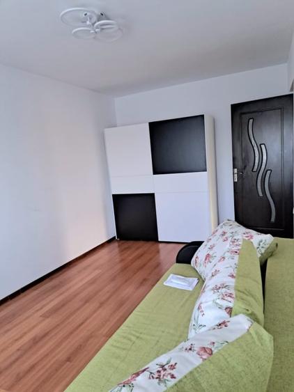 Apartament decomandat cu 3 camere  cu parcare cartier Intre Lacuri - 3