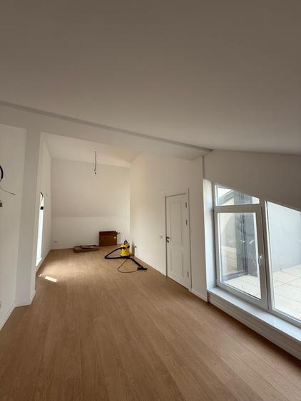 VILA 4 CAMERE - TITAN - COMISION 0% - 10