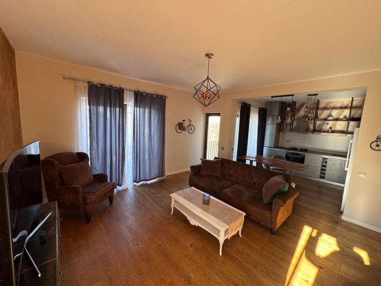 Apartament 3 camere in vila, Piscina / Sauna, Cartierul Gruia - 2