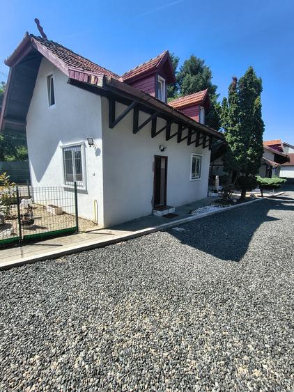 Casă cu 3 camere în Exterior Vest