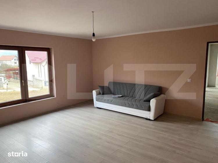 Casa P+E la rosu, teren de 71 ari, Salva - 9