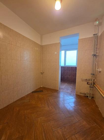 PIATA TRAPEZULUI- 3 CAMERE- COMISION 0% - 13