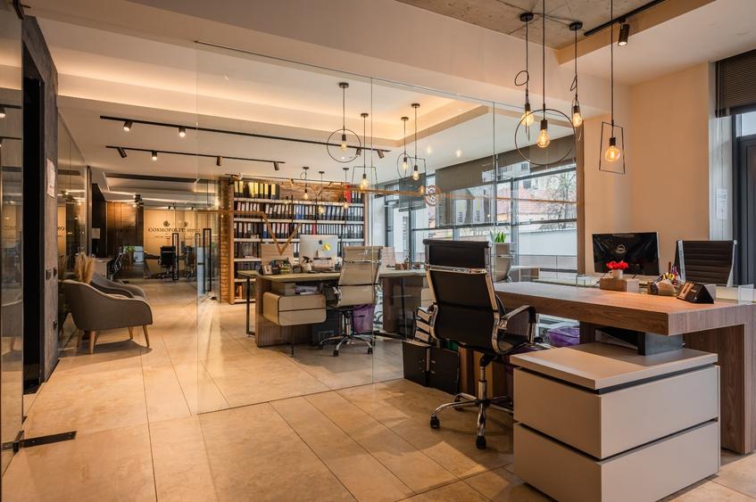 Spatiu Birouri, 179 mp, 2 parcari, mobilat utilat - 8