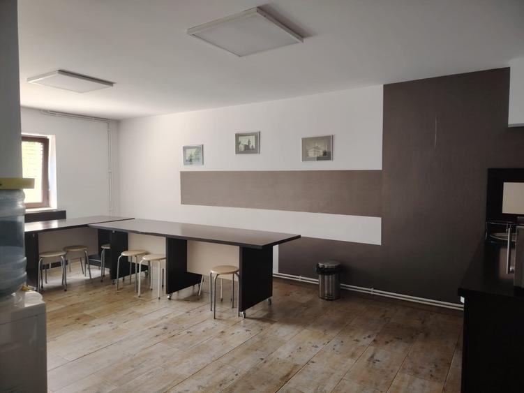 Spațiu 300 mp utili – CUG / ExpoMobila – vizibilitate excelentă, parcare, curte - 9