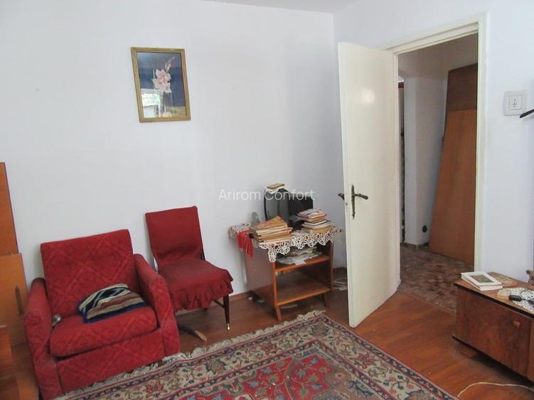 Vanzare 3 camere Drumul Taberei - spate parc Moghioros - str. Tg.Neamt