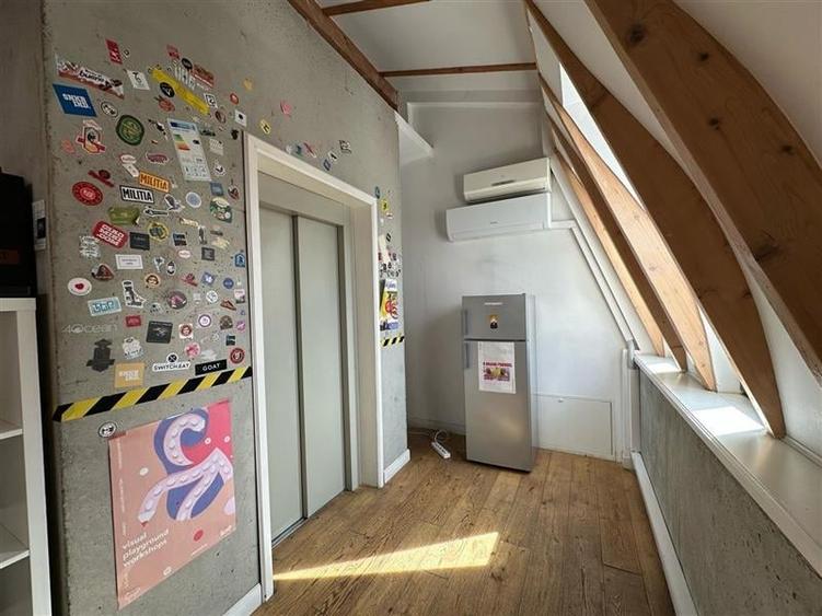 Spatii pentru birouri in vila - 233 mp - aproape km 0 - 12