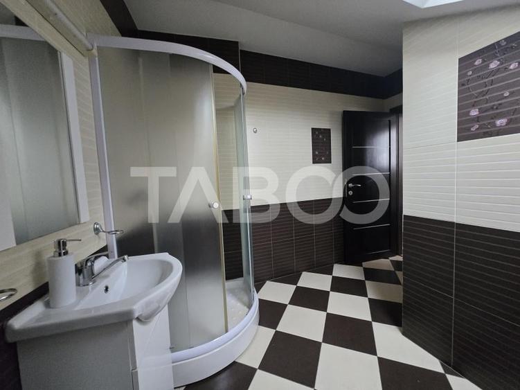 Casa de inchiriat 177mp 7 camere cu baie proprie zona Lupeni Sibiu - 10
