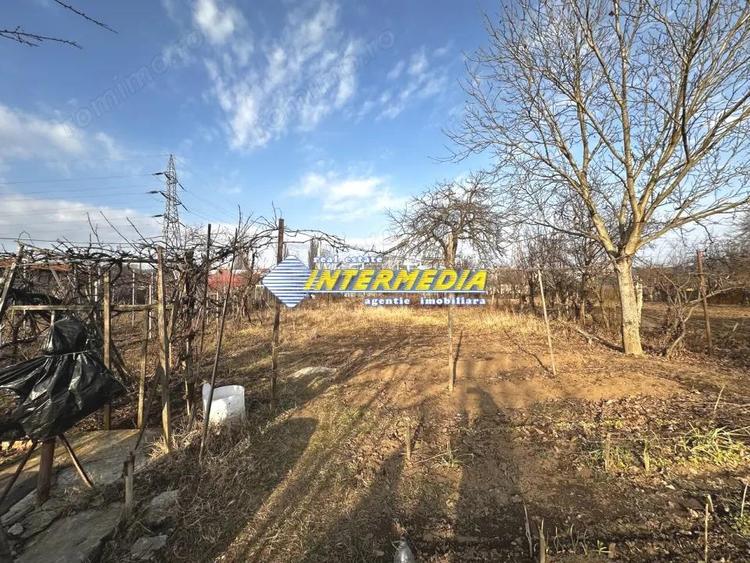 Casa Veche 1242 mp Teren Intravilan imprejmuita sfalt toate utilitatile bransate - 5