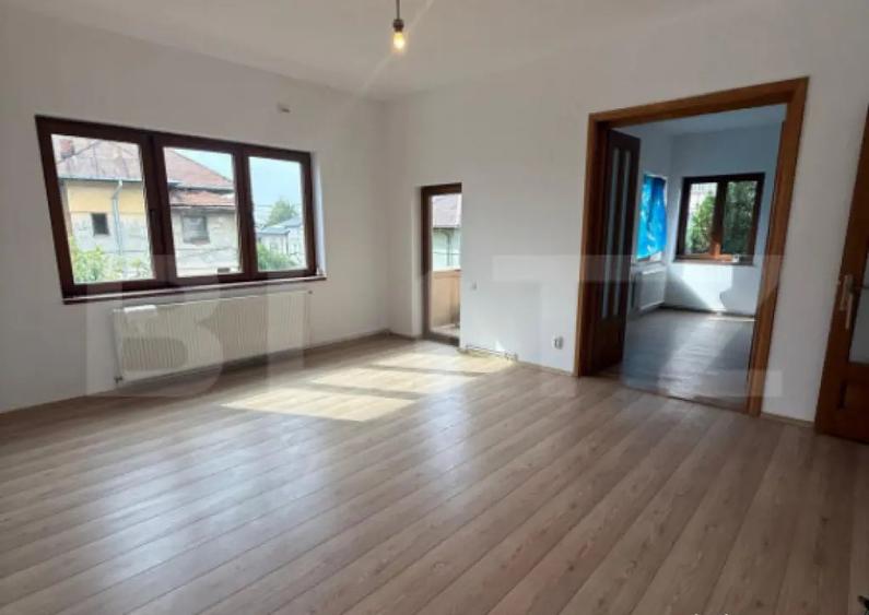 Apartament cu 3 camere, 87 mp, in vila, Cantacuzino, PRET RE - 18