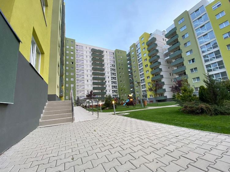 2 camere zona Coresi Proprietar  - 8